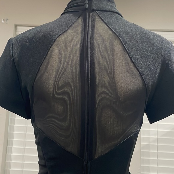 Totally 80’s black dress sheer keyhole on front and sheer back - Picture 4 of 8